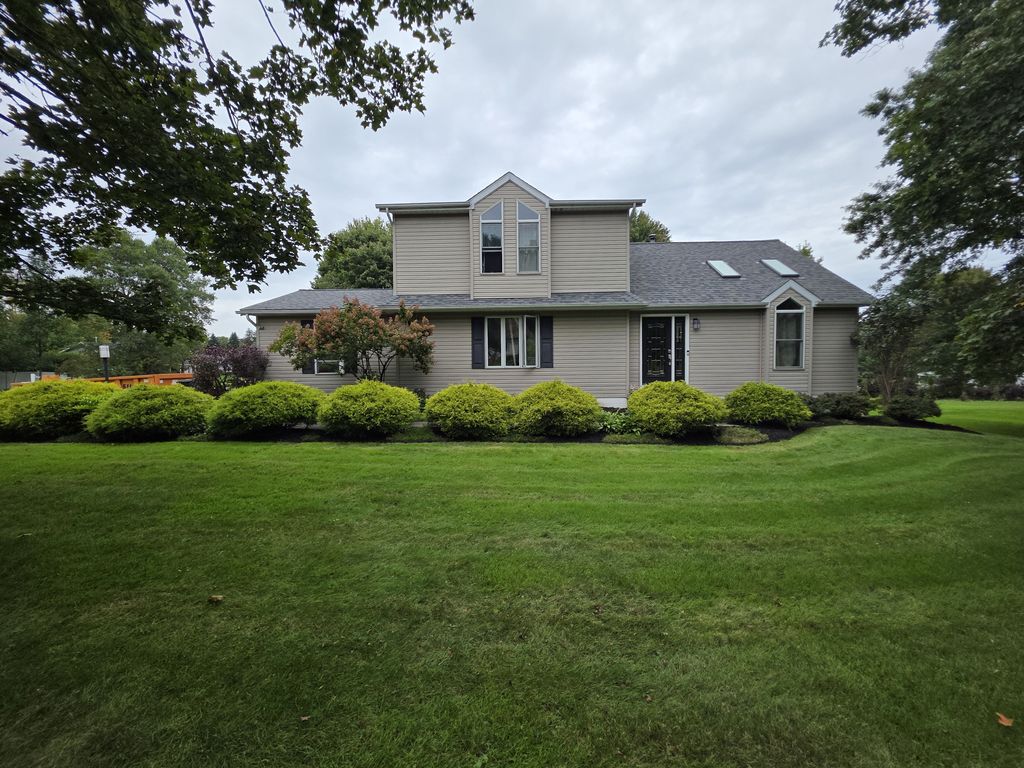 12350 Culbertson Dr - Property Image