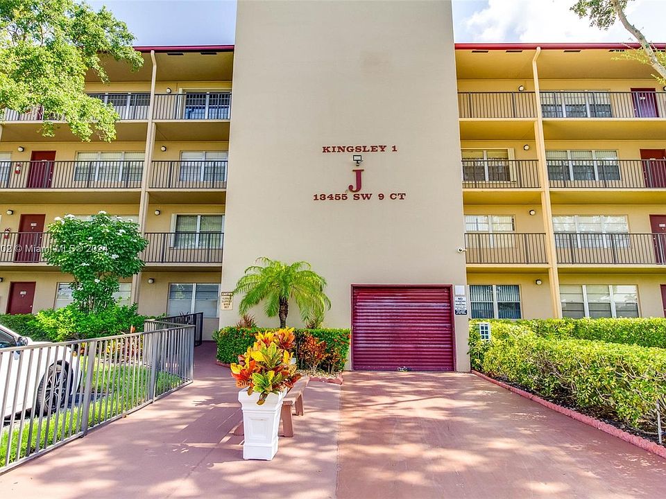 1st image of 13455 SW 9th Ct APT 315J