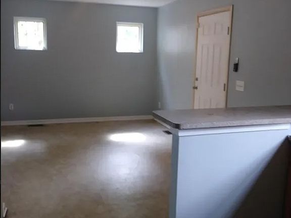 4th image of 10526 Orville Ave