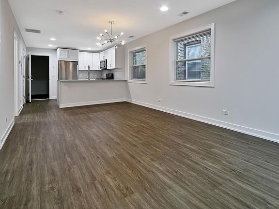 5th image of 4052 N Lavergne Ave #2R
