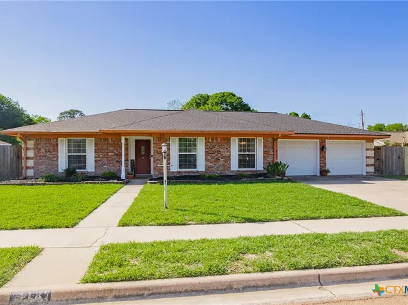 118 Berkshire Ln, Victoria, TX 77904