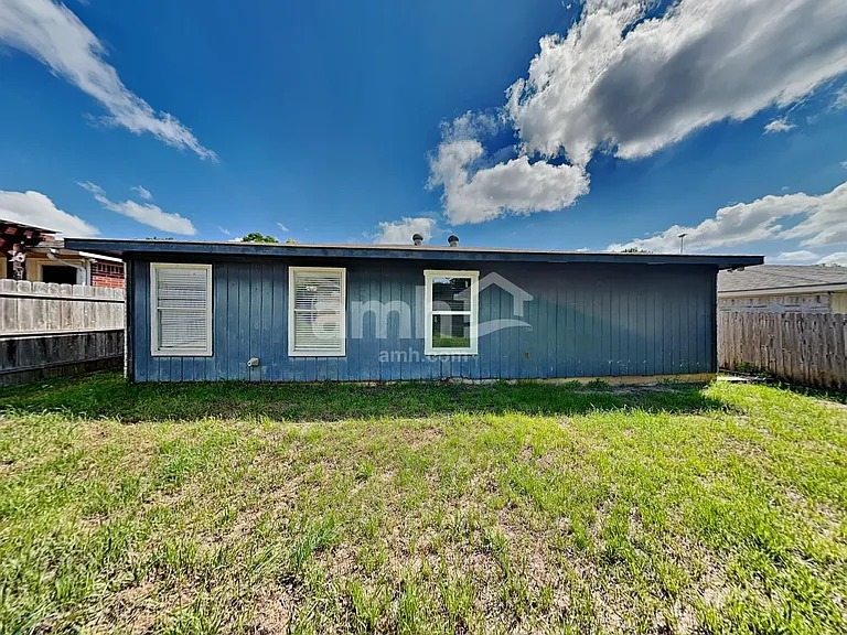 5713 Stone Meadow Ln — Photo 21