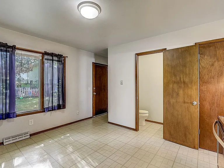 40 N Lakewood Gardens Ln — Photo 14