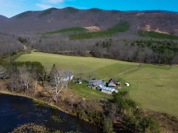 33940 Mountain Valley Rd, Millboro, VA 24460