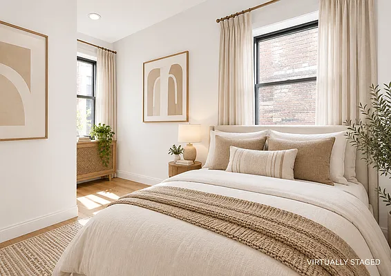 Bedroom, photo 2