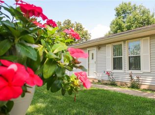 10595 Amity Rd, Brookville, OH 45309