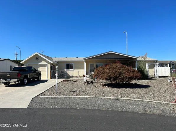 3701 Gun Club Rd Unit 83, Yakima, WA 98901