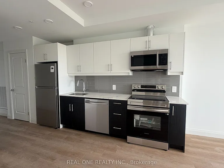 1333 Weber St E #1010 — Photo 5