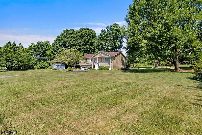 15 Old Rd, Chester, NJ 07930 Zillow