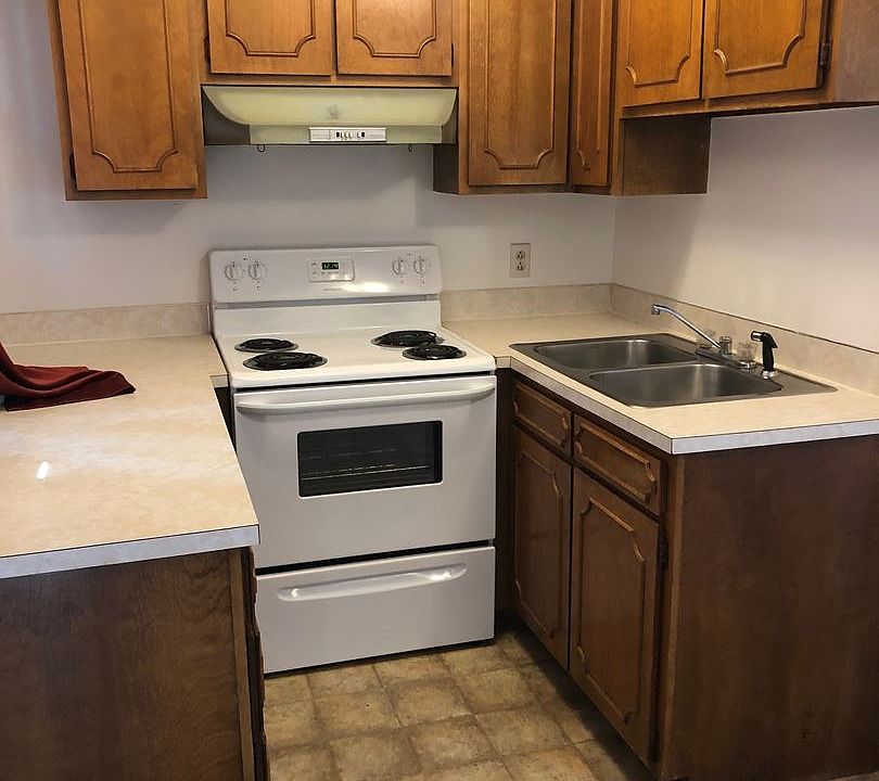 2nd image of 1103 N 3rd St APT 2