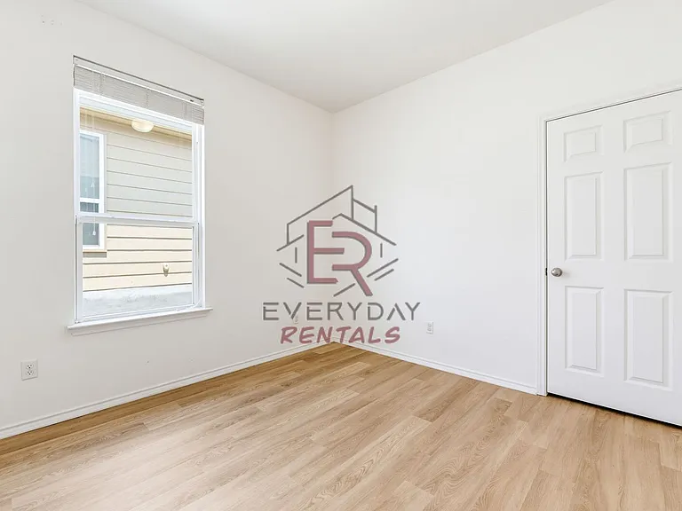 9309 Sandyford Ct — Photo 14