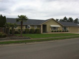 2404 Otto St, Springfield, OR 97477