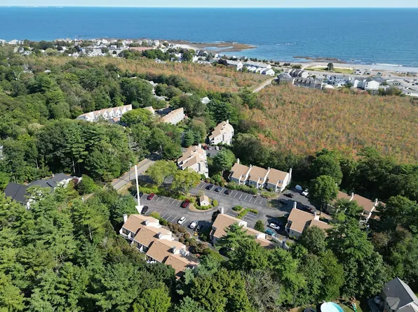 1 Salt Meadows, Hampton, NH 03842