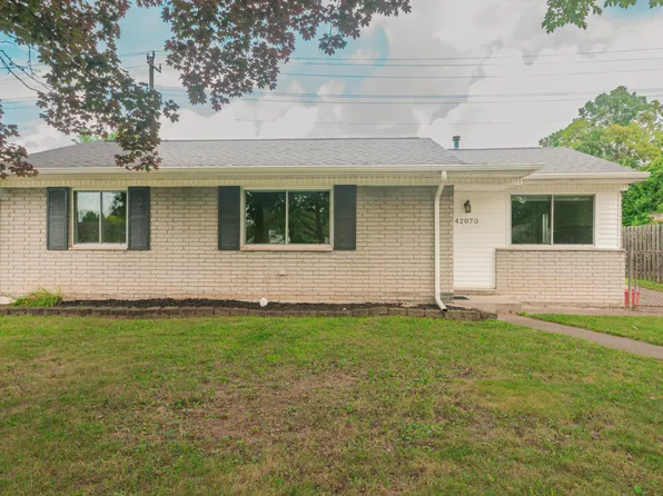 42070 McBride Ave, Van Buren Township, MI 48111