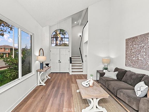 3rd image of 1258 Sherry Way