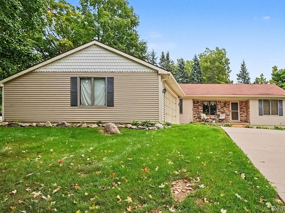 1st image of 107 Michelle Dr