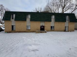 27 Wayne St #6, Niles, OH 44446