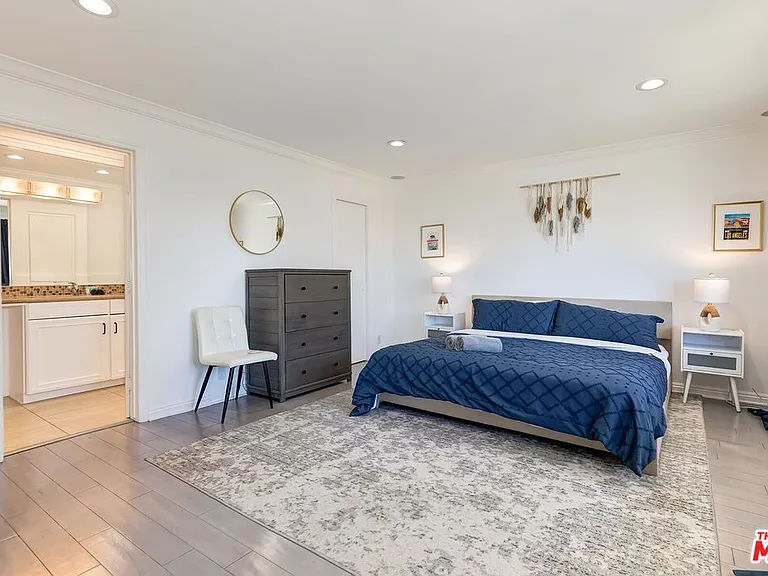 3201 Bonnie Hill Dr — Photo 14