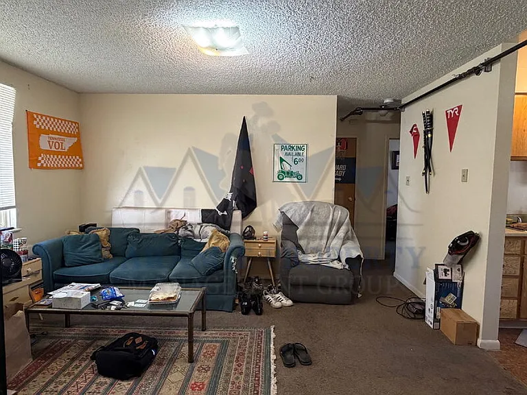 409 S 26th St #15 — Photo 3