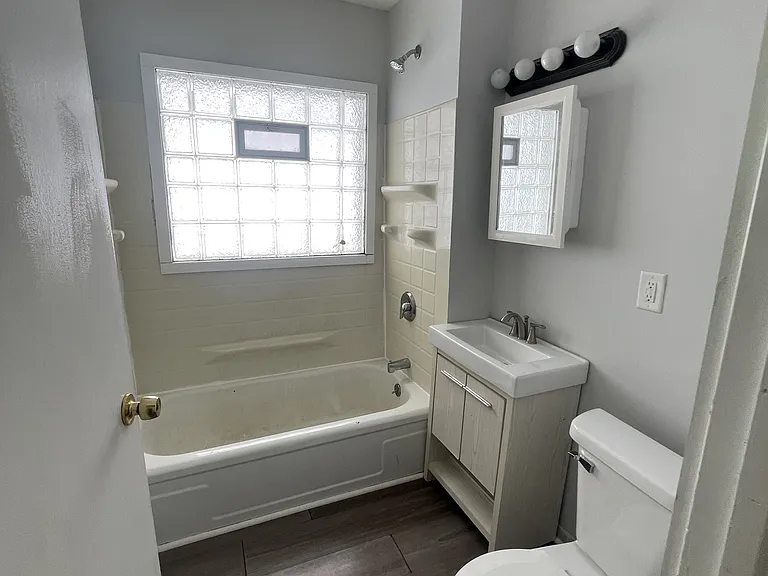 1822 New York Ave — Photo 12
