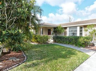6934 Antigua Pl, Sarasota, FL 34231