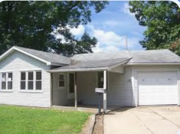 68 Lilac Ln, Springfield, IL 62702