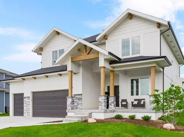 13404 W 177th St, Overland Park, KS 66013