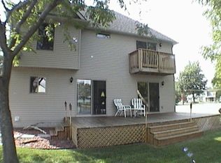 9561 River Rd, Clay, MI 48001