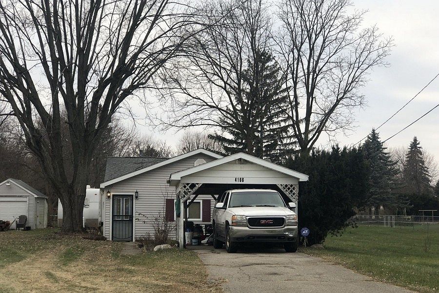 1st image of 4166 Moulton Dr