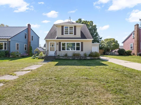 211 Spring STREET, Campbellsport, WI 53010