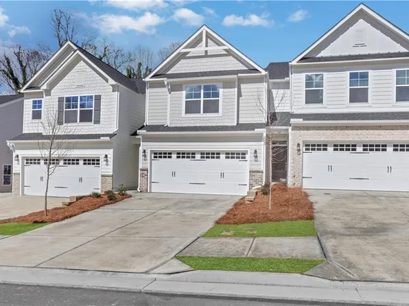 10 Trace Blf, Dawsonville, GA 30534