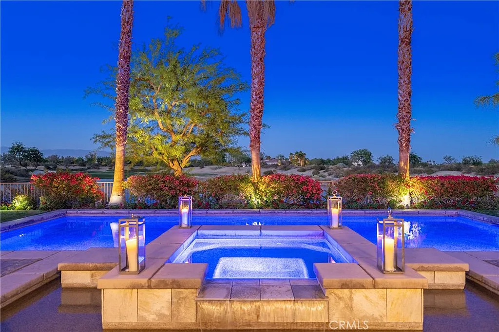 4 bed, 4.5 bath, 4716 sqft, $30,800 — Photo 1
