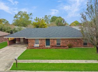203 Bonaire Dr, Lafayette, LA 70506