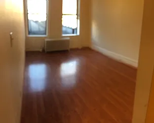 Rented by Roz Khan, LREB