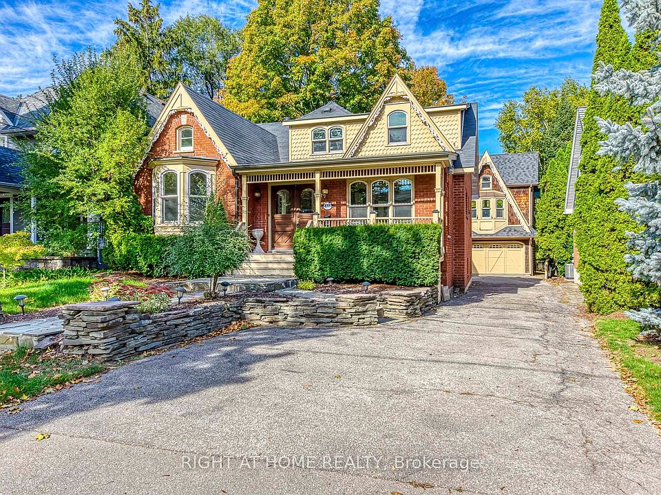 1st image of 435 Maple Ave