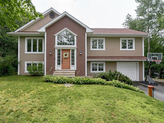 2nd image of 319 Buckingham Dr