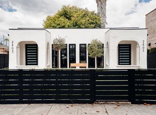 2401 S Dunsmuir Ave, Los Angeles, CA 90016