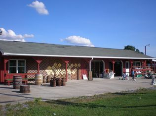 1753 Auburn Rd, Seneca Falls, NY 13148