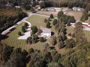 80 Fox Hill Rd, Branchville, NJ 07826