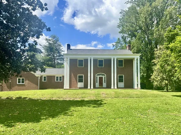 2527 Cox Mill Rd, Hopkinsville, KY 42240