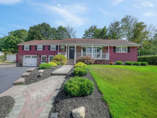 201 Stiles Ct, Pompton Lakes Boro, NJ 07442