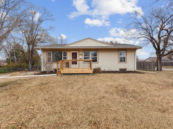 2100 E Frontenac St, Wichita, KS 67219