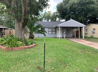 6713 Thornwall St, Houston, TX 77092