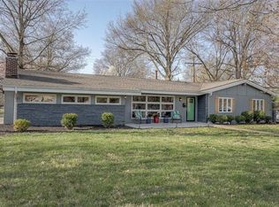 1 W 112th St, Kansas City, MO 64114
