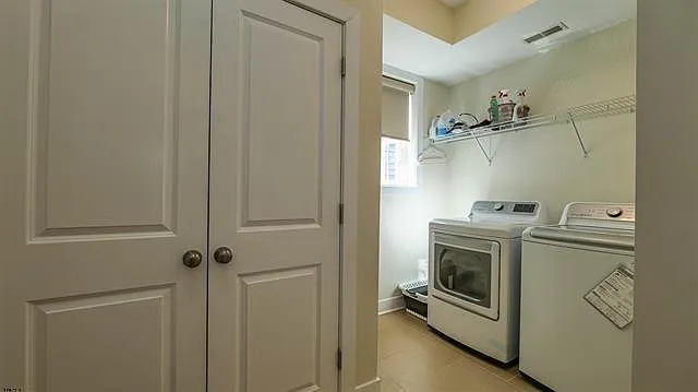 210 N Madison Ave #2 — Photo 26