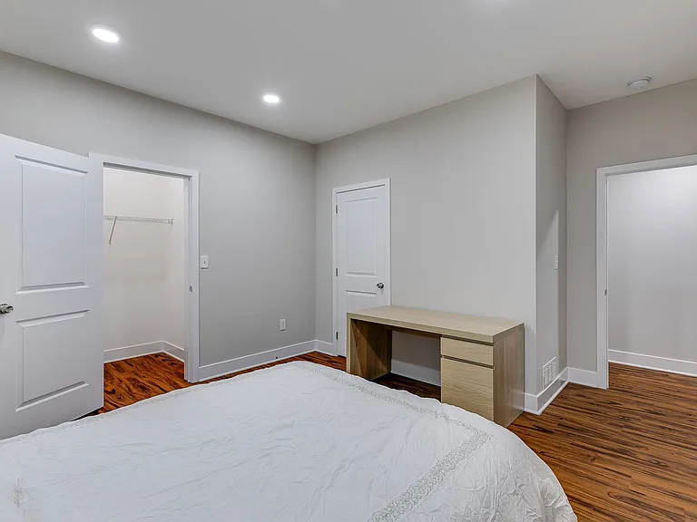 549 Armstrong St #101 — Photo 19