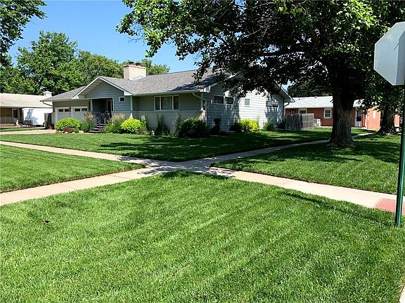 2nd image of 1117 19th St