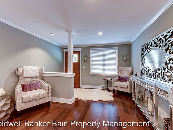 4th image of 749 State St S #1