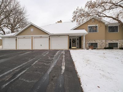(Undisclosed Address), Eden Prairie, MN, 55344