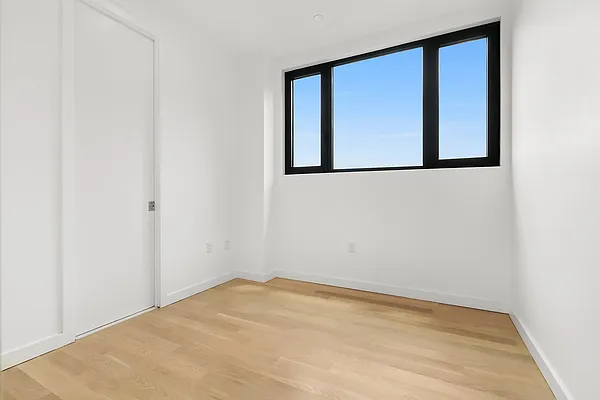 Rented by MNS | media 37